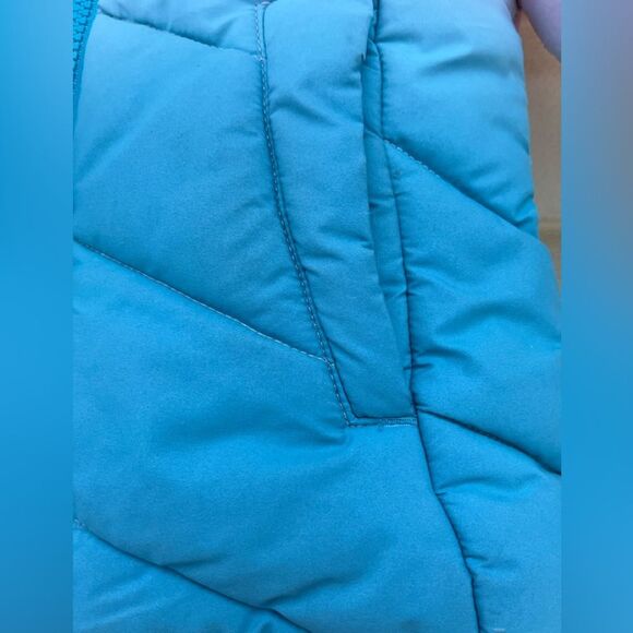 Snozu pink, blue white ombré puffer hooded jacket, faux fur trim, pockets, 3T - Picture 6 of 8